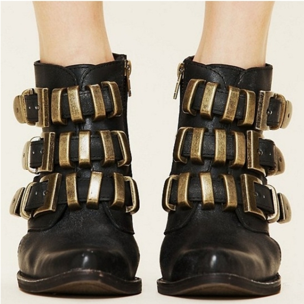 NWOB! Sacred Heart Sargeant Vegan Leather Buckle Booties! Size 10.